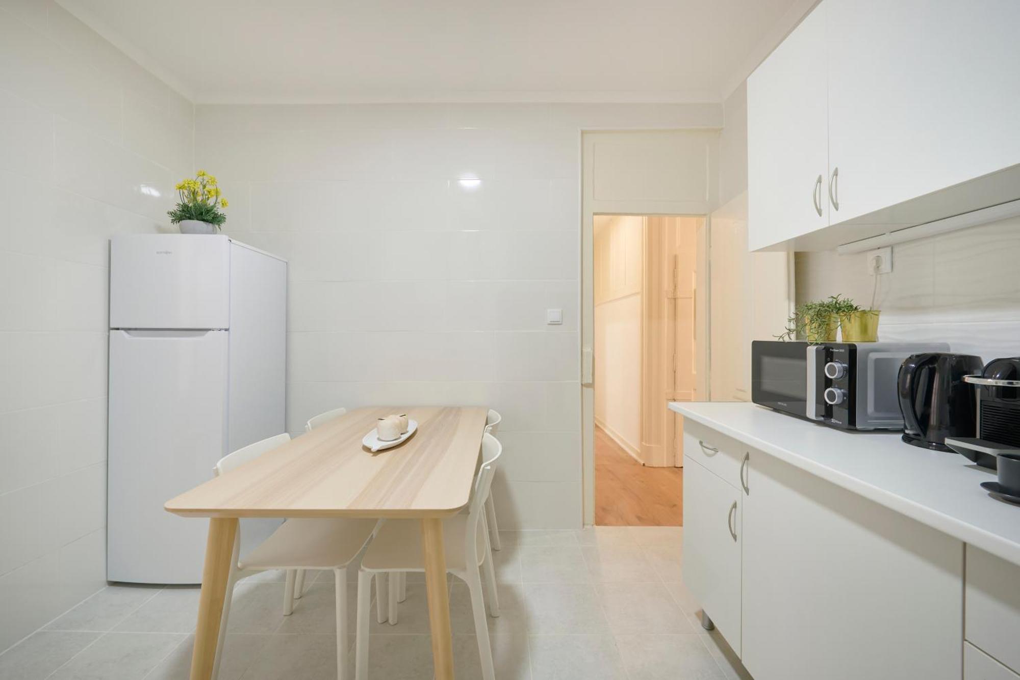 شقة Casa Portuguesa Combro Lisboa المظهر الخارجي الصورة