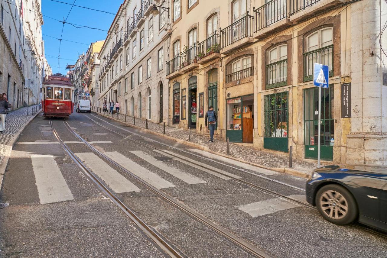 شقة Casa Portuguesa Combro Lisboa المظهر الخارجي الصورة