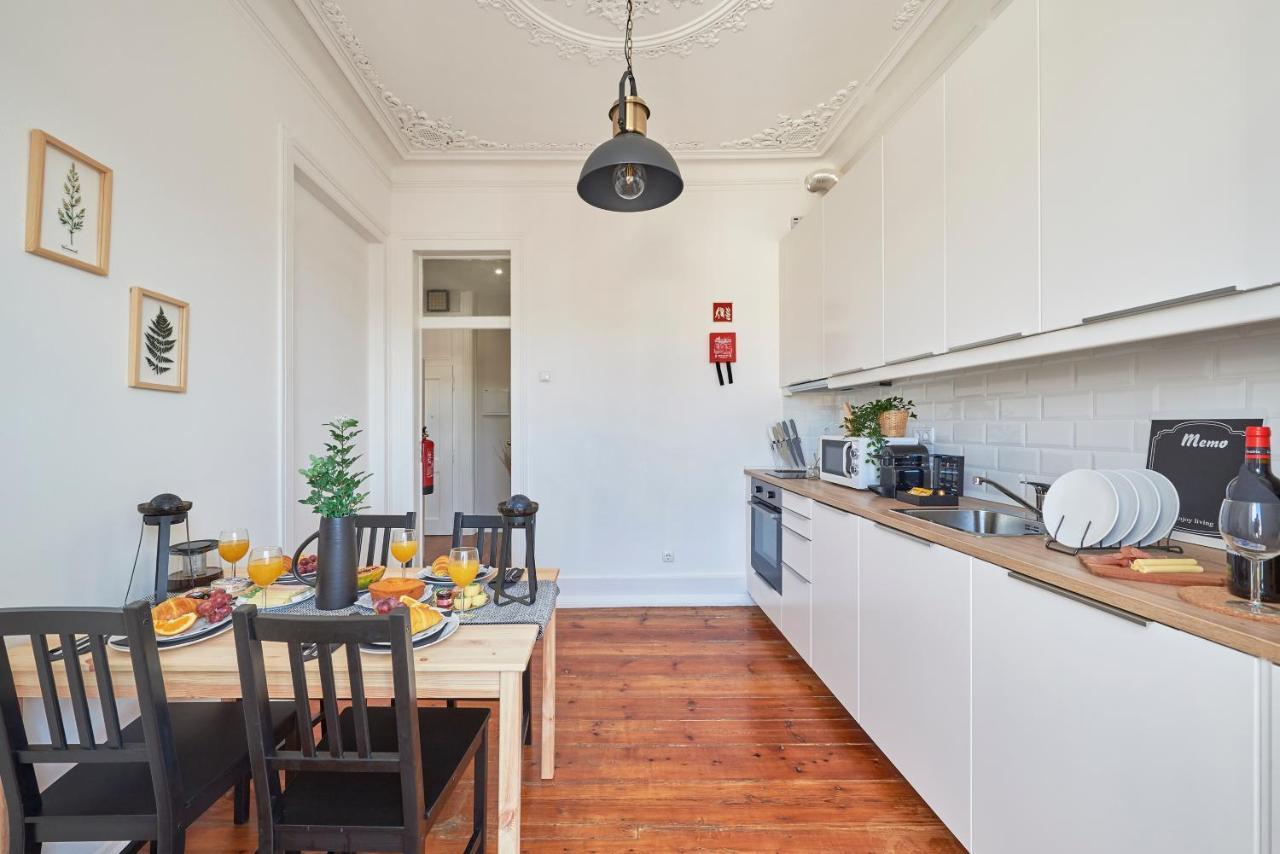 شقة Casa Portuguesa Combro Lisboa المظهر الخارجي الصورة